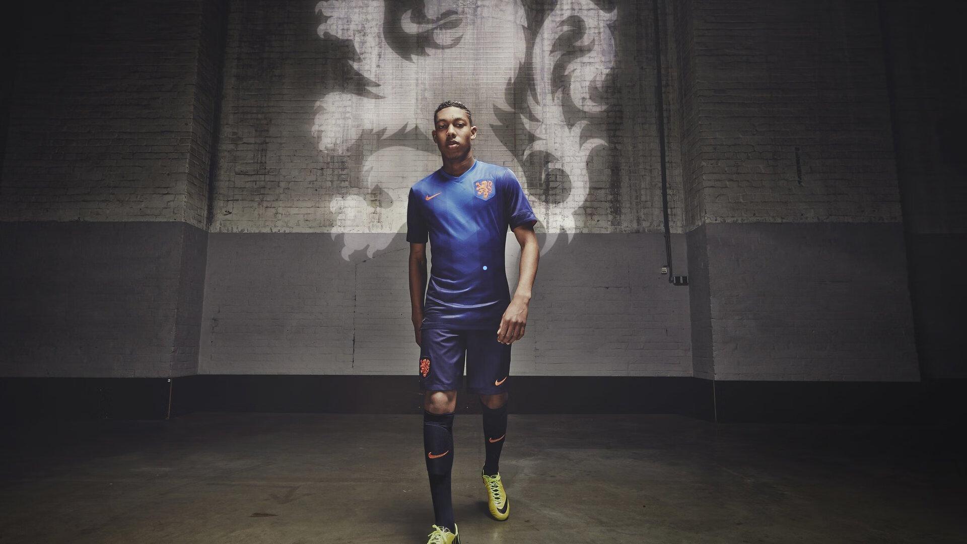 破晓的绿茵，中国男足新生代引爆欧洲球探网络，新黄金一代雏形初现